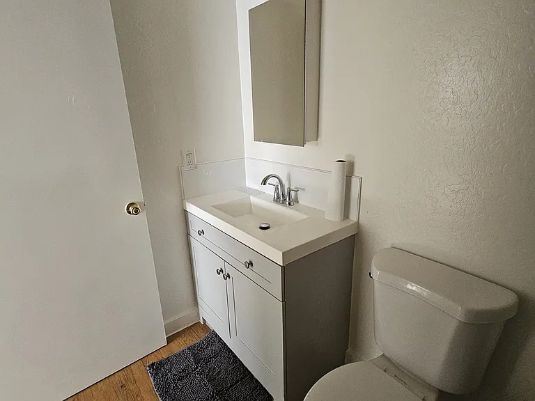 1221 S 11th Ave #2 — Photo 10