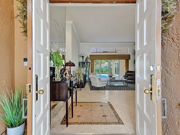 5th image of 4493 NW 67th Avenue