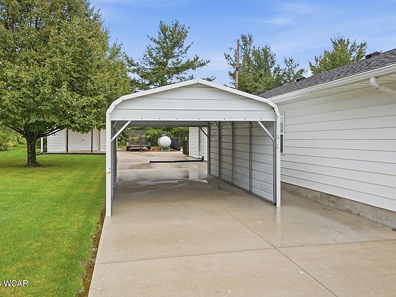 4th image of 3900 Ada Rd