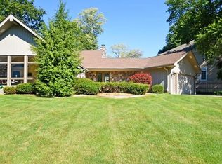 1124 Aurora Way, Wheaton, IL 60189