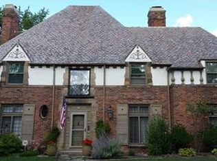 2886 Kingsley Rd, Shaker Heights, OH 44122