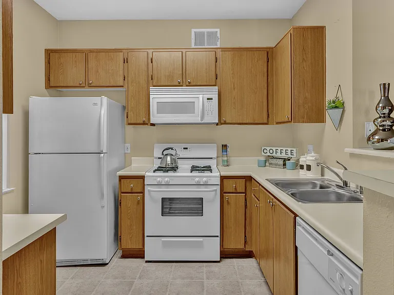 Terra Vista — Photo 14