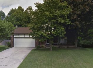 4730 Larkwood Dr SE, Kentwood, MI 49508
