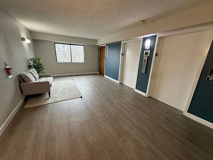 4700 Westgrove St #501 — Photo 3