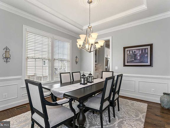 4th image of 7904 Lukes Lodge Pl