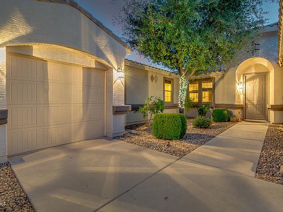 3rd image of 4362 N 153rd Dr