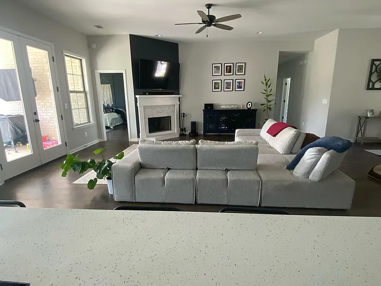 9183 Helena Dr — Photo 4