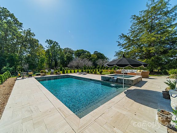 4th image of 132 Cherry Crossing Ln