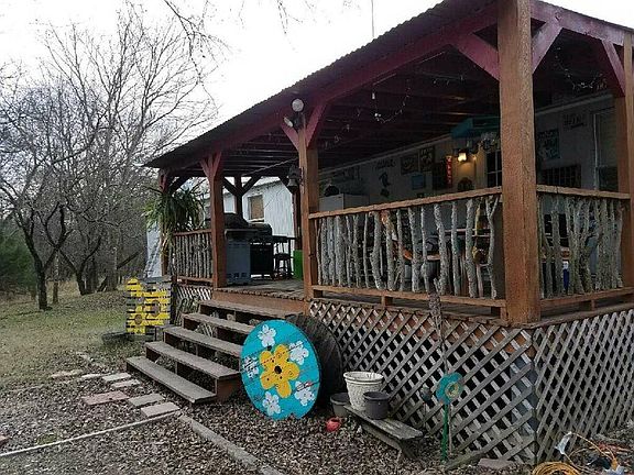 4th image of 6984 Breezy Ln