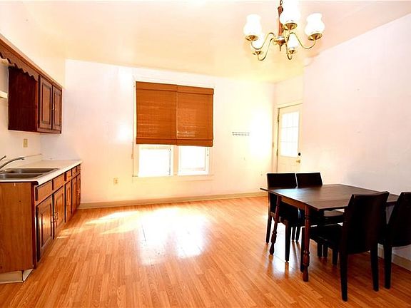 Another view of the Upstairs Unit 16 x 14 Kitchen