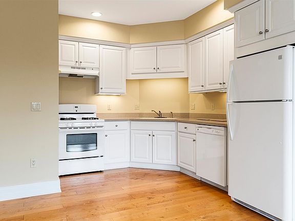 2nd image of 725 Harbor Watch Dr Unit 205-7