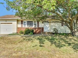 904 Shenandoah Dr, Forked River, NJ 08731