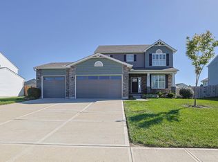 306 Brampton Pl, Trenton, OH 45067