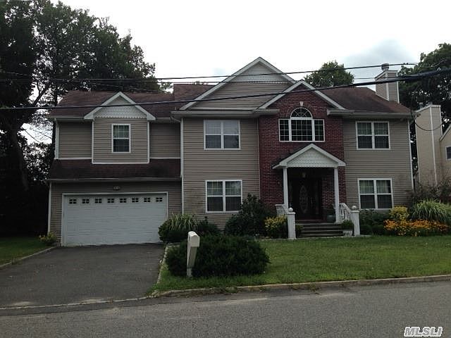 1st image of 17 Willow Pl