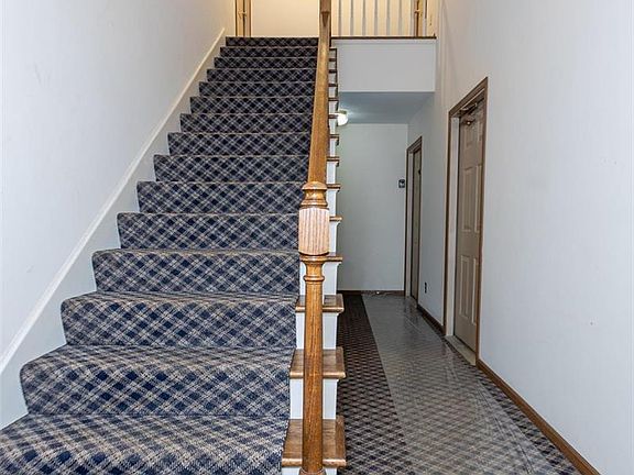 2nd image of 4248 Kingbolt Blvd APT C