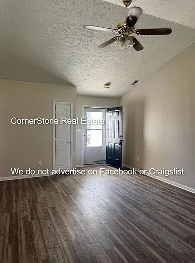 3 bed, 2.0 bath, 1067 sqft, $1,595 — Photo 4