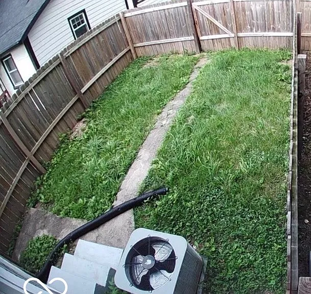 4040 N College Ave — Photo 2