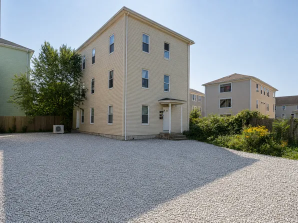 49 49.5 Ellsworth, Worcester, MA 01610