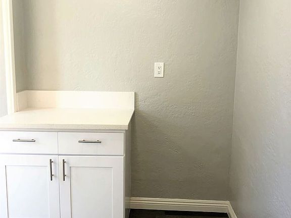 5th image of 5908 E Ocean Blvd