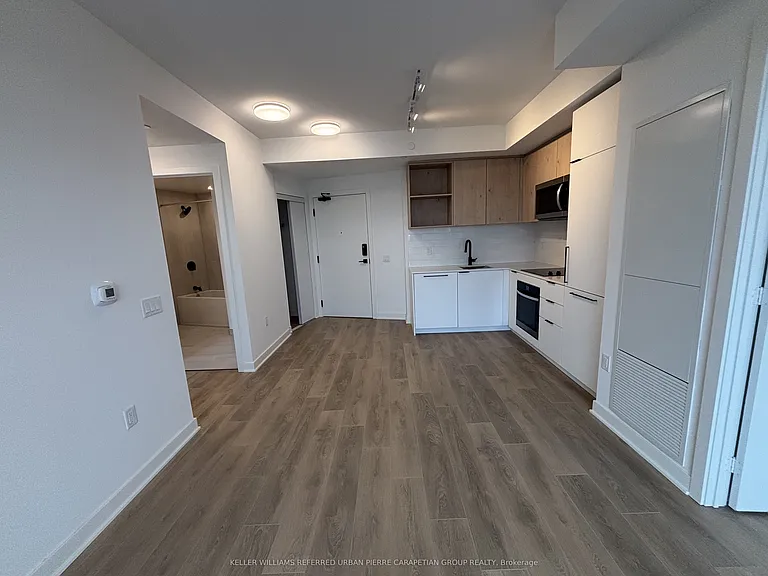 1185 Dupont St #1609 — Photo 18