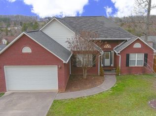 8119 Chestnut Hill Ln, Knoxville, TN 37924