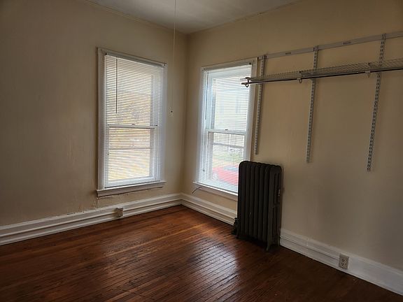 2nd image of 616 E State St #18148400