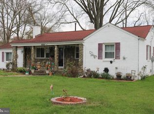 8004 Martha Washington St, Alexandria, VA 22309