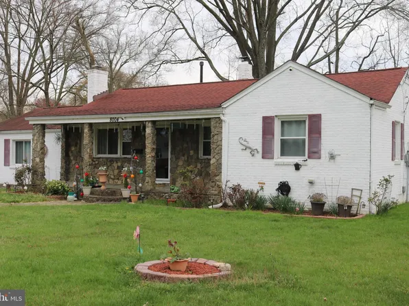 8004 Martha Washington St, Alexandria, VA 22309