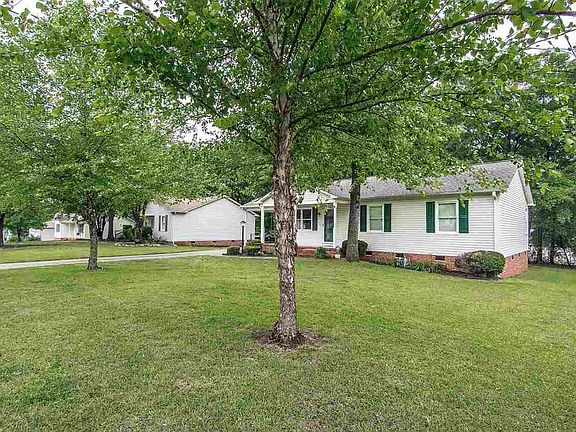 3rd image of 143 Loblolly Dr