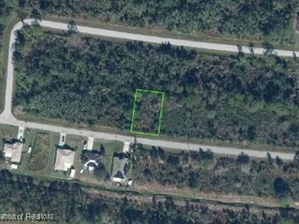 8010 Ancha St, Sebring, FL 33872