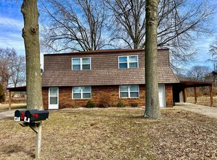 180 Liberty Dr #180, Belleville, IL