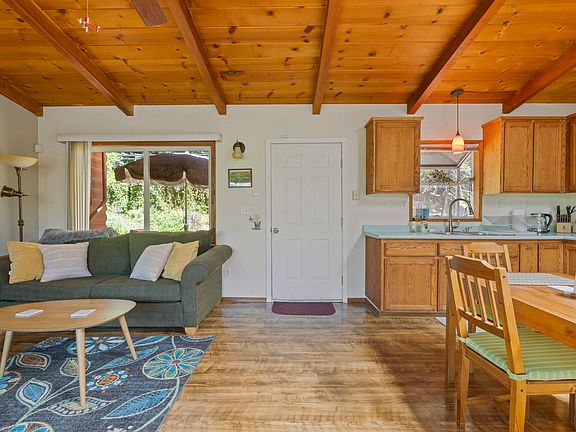 4th image of 21815 Confidence Rd