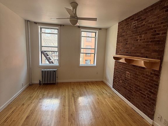 4th image of 80 Thompson St APT 11