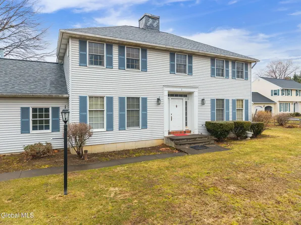 2 Georgian Terrace, Loudonville, NY 12211