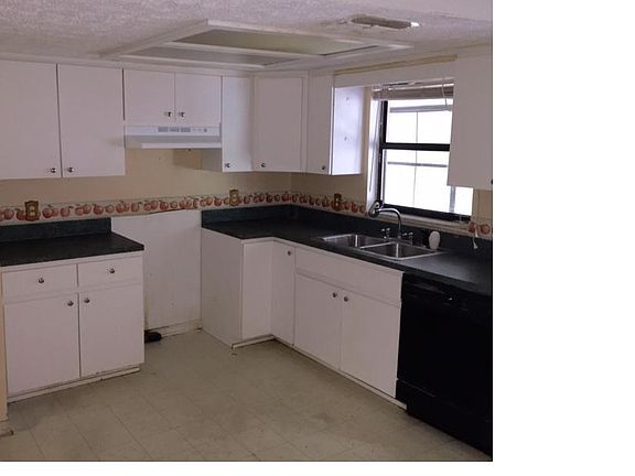 2nd image of 9875 N Orchard St