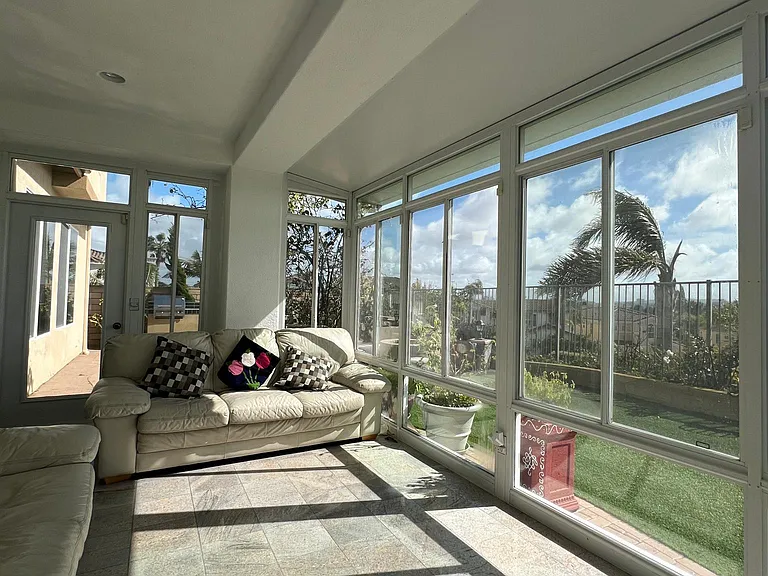Patio Sunroom for relaxing mornings and evenings