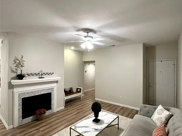 8555 Fair Oaks Xing APT 603, Dallas, TX 75243