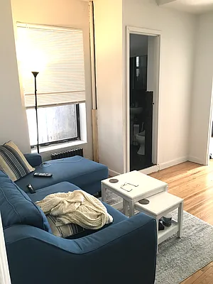 Rented by Compass | media 10