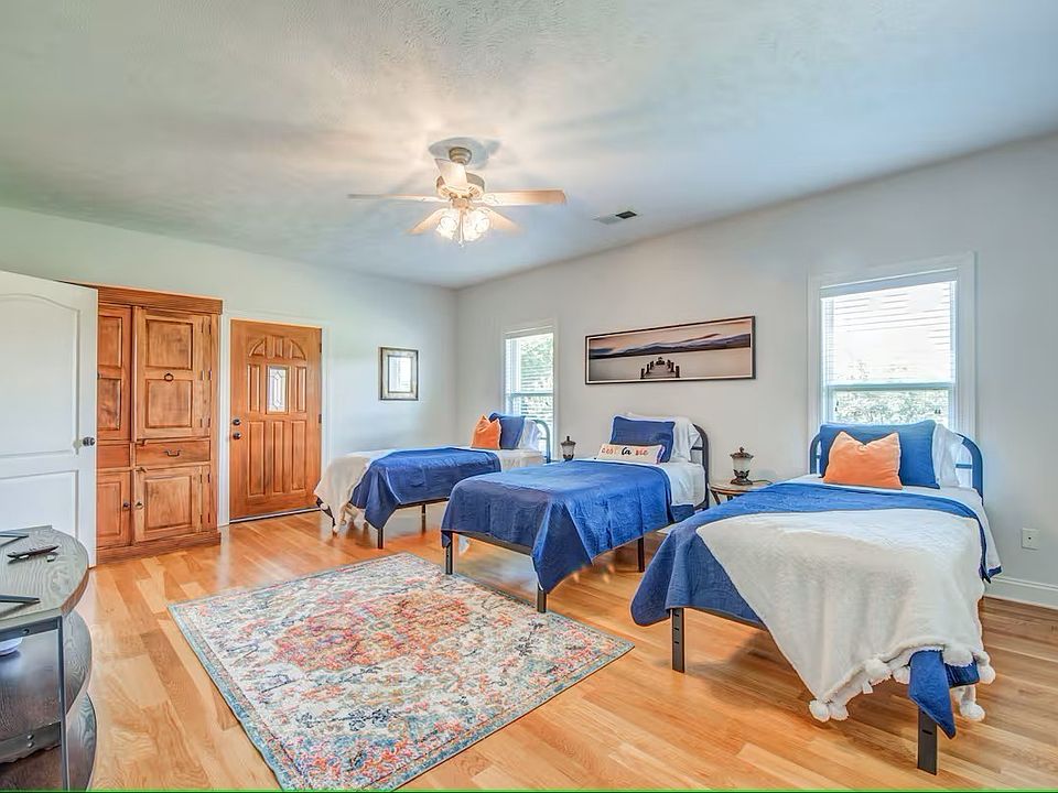 34th image of this home