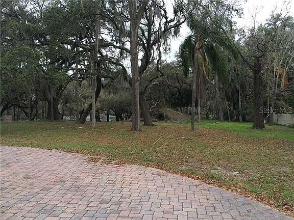 3rd image of 6112 River Nook Dr