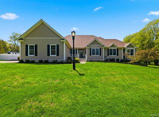 92 Coppergate Lane, Warwick, NY 10990