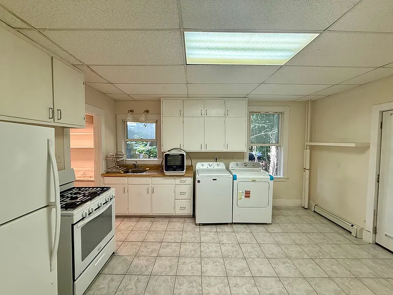 39 Newtonville Ave #2 — Photo 6