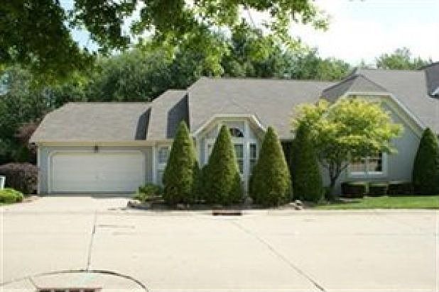 1st image of 403 Shannon Dr