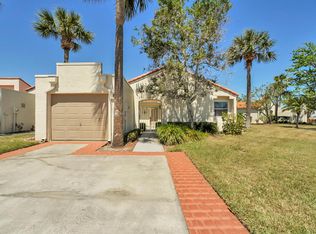 754 Pine Island Dr, Melbourne, FL 32940