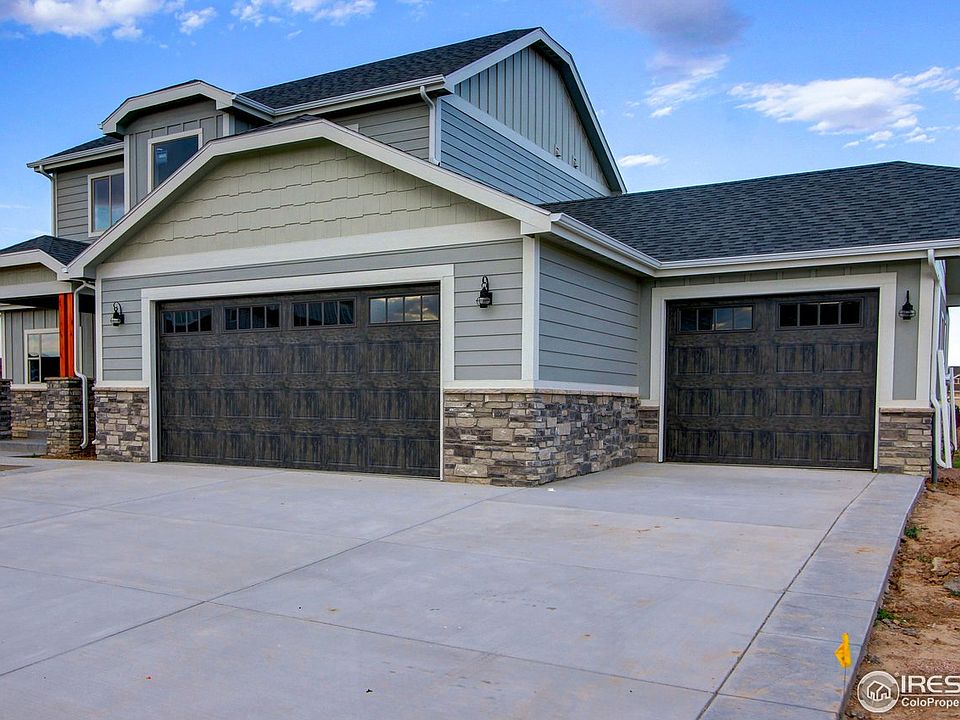 1st image of 961 Hitch Horse Dr