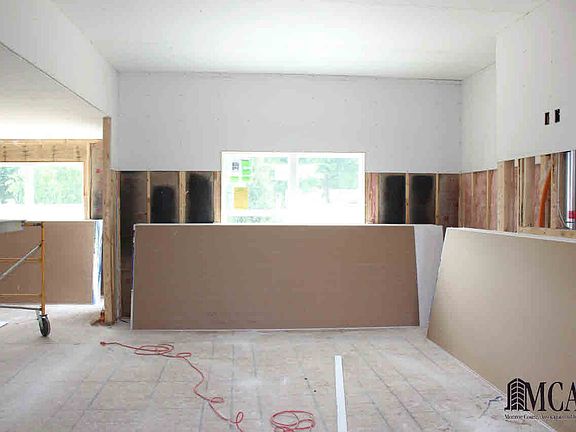 5th image of 6632 S Summerway Ct