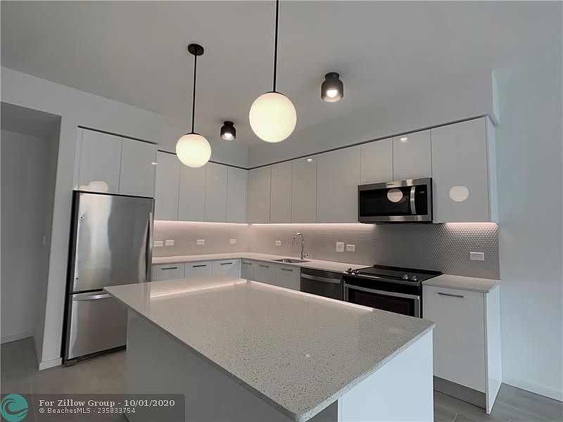 1st image of 3131 NE 1st St #2408