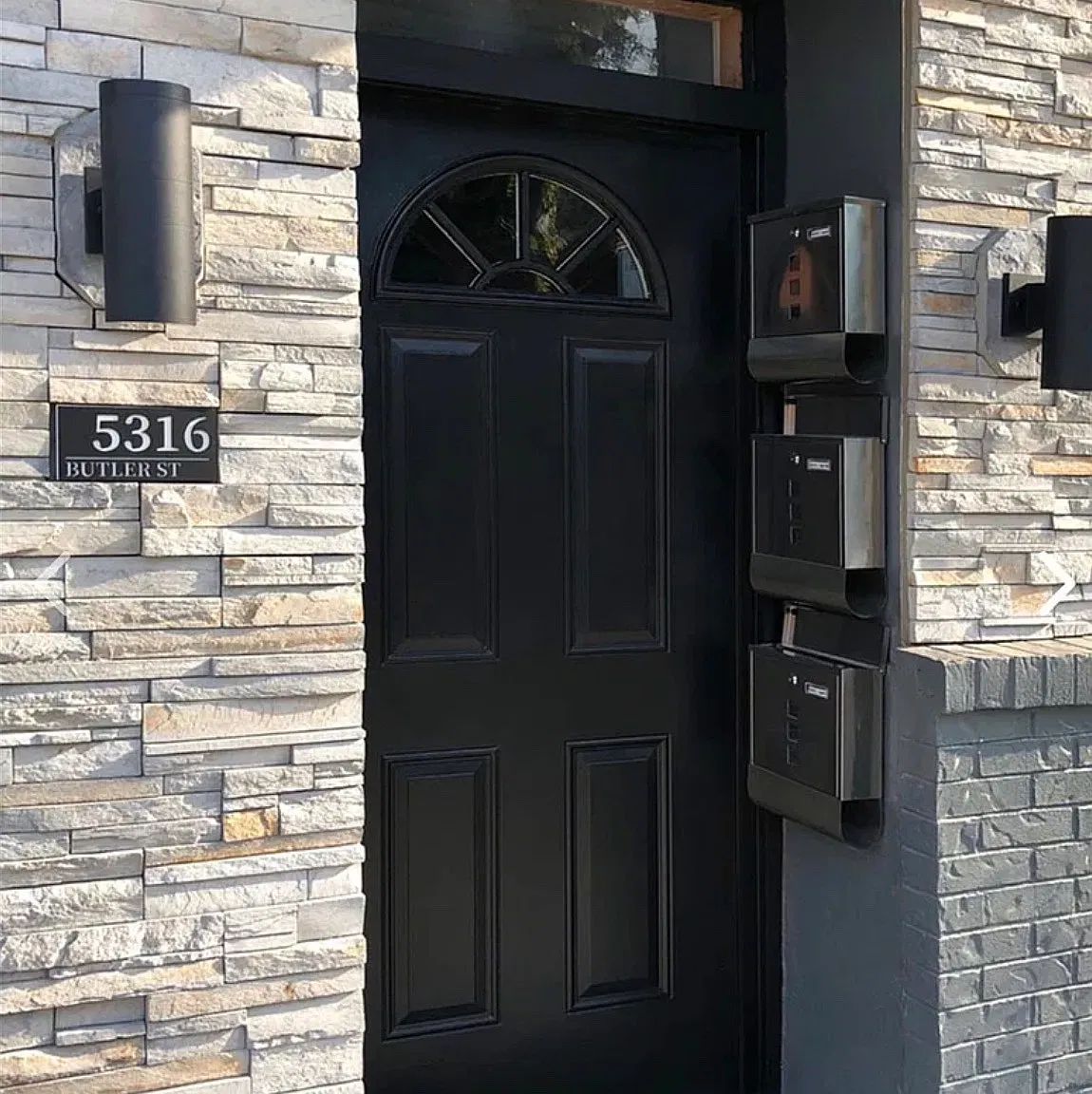 2 bed, 950 sqft, $1,795 — Photo 3