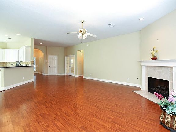 2nd image of 23547 Peacock Gap Ln