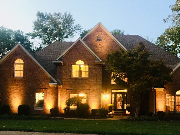 2nd image of 10314 Waterford Pl
